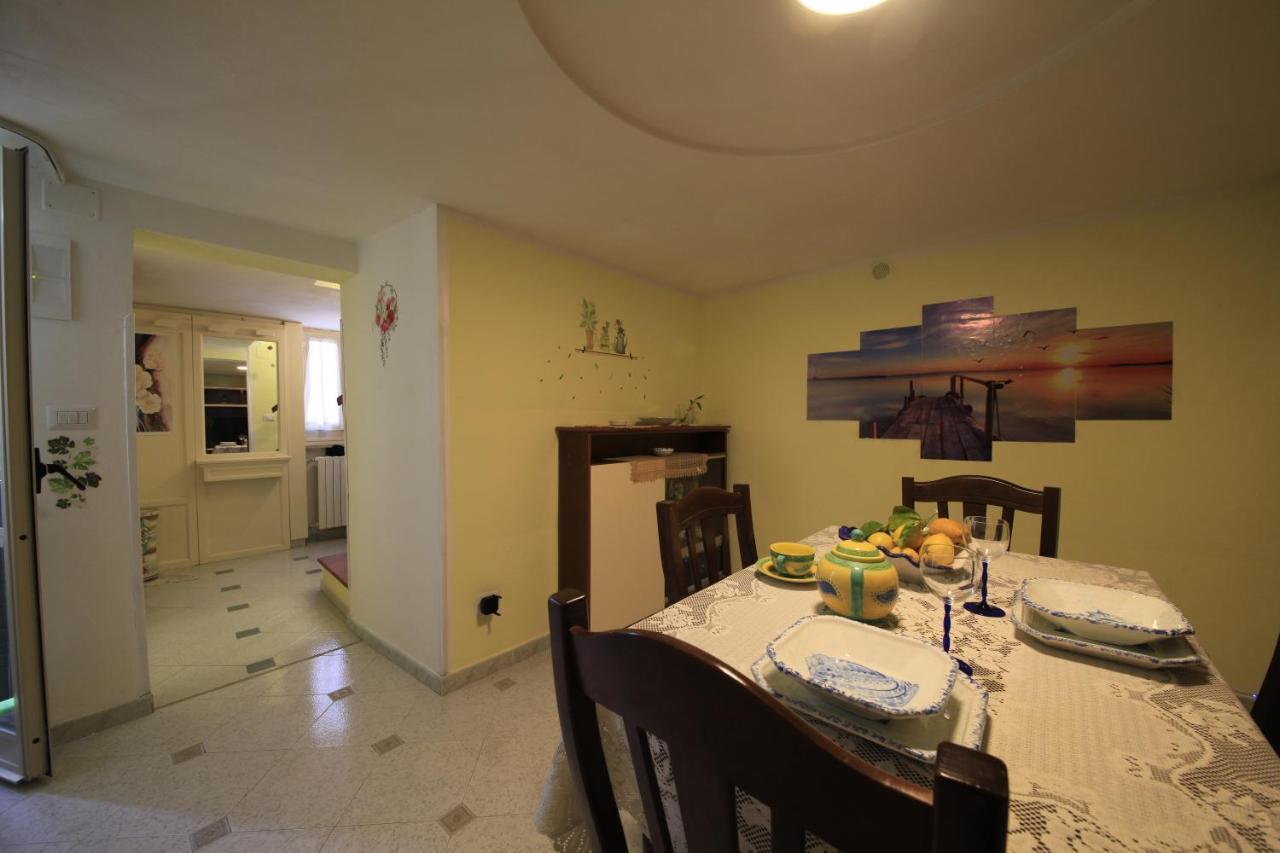Dolls House Apartment Minori Exterior photo