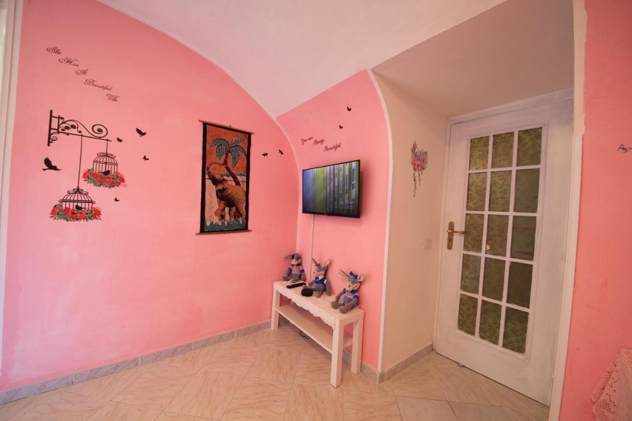 Dolls House Apartment Minori Exterior photo
